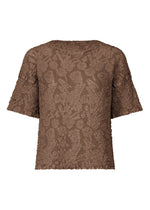 The SURPRISE BOX PRINT CAULIFLOWER top by me ISSEY MIYAKE features brown crinkled cotton, white pigment print, a loose boxy fit, round neckline, and scalloped sleeves and hem for a modern touch. - BROWN-HUED （no.49）