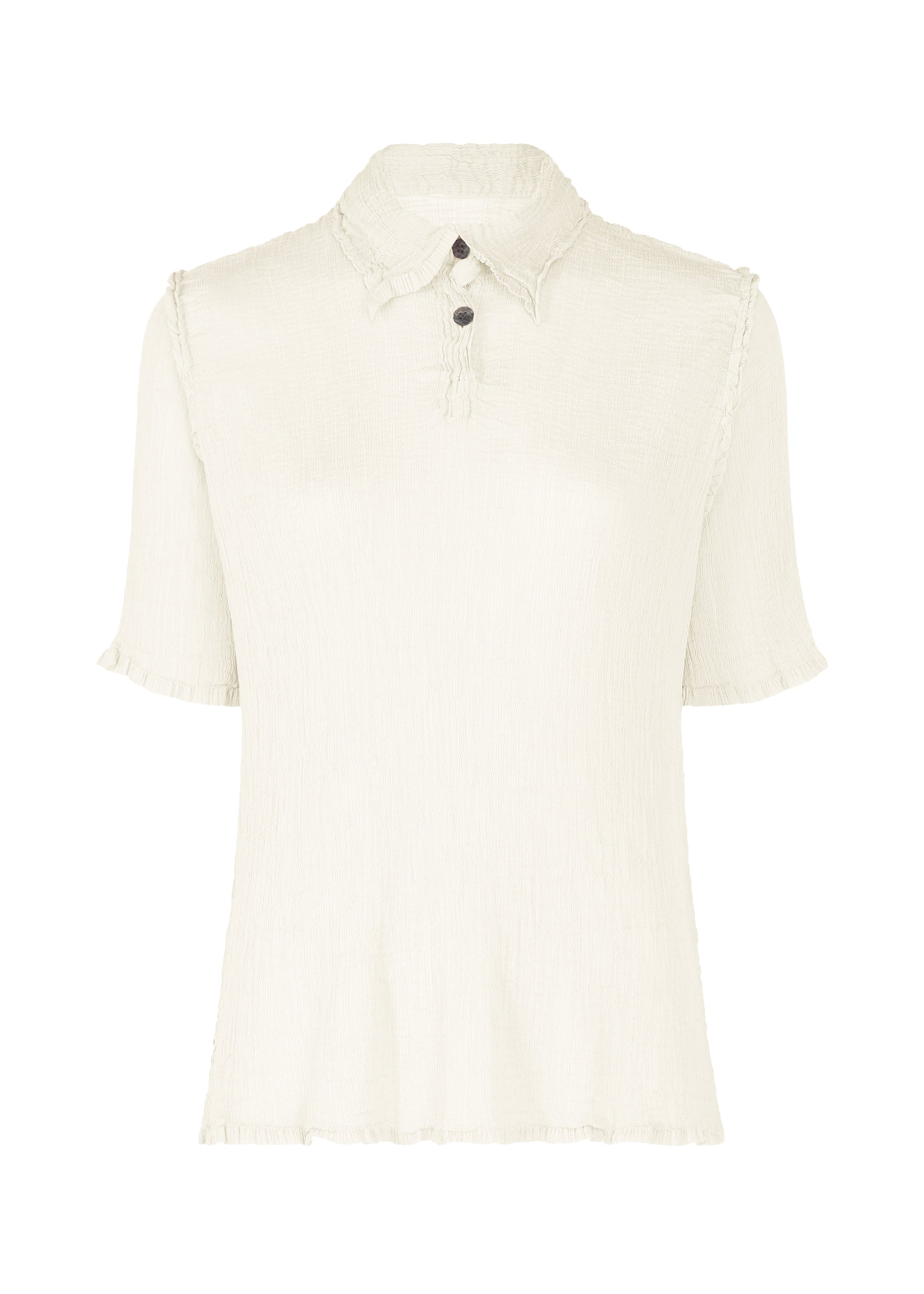 Zoomed view The SEE-THROUGH CREPE COLOR by me ISSEY MIYAKE is a cream-colored collared short-sleeve top made from garment-dyed crepe, featuring a crinkled texture, two buttons at the neckline, and subtle frill details at the sleeves and hem. - WHITE （no.01）