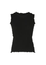 The CAULIFLOWER sleeveless fitted top by me ISSEY MIYAKE features a black crinkled cotton fabric, round high neckline, and is displayed against a plain white background. - BLACK （no.15）