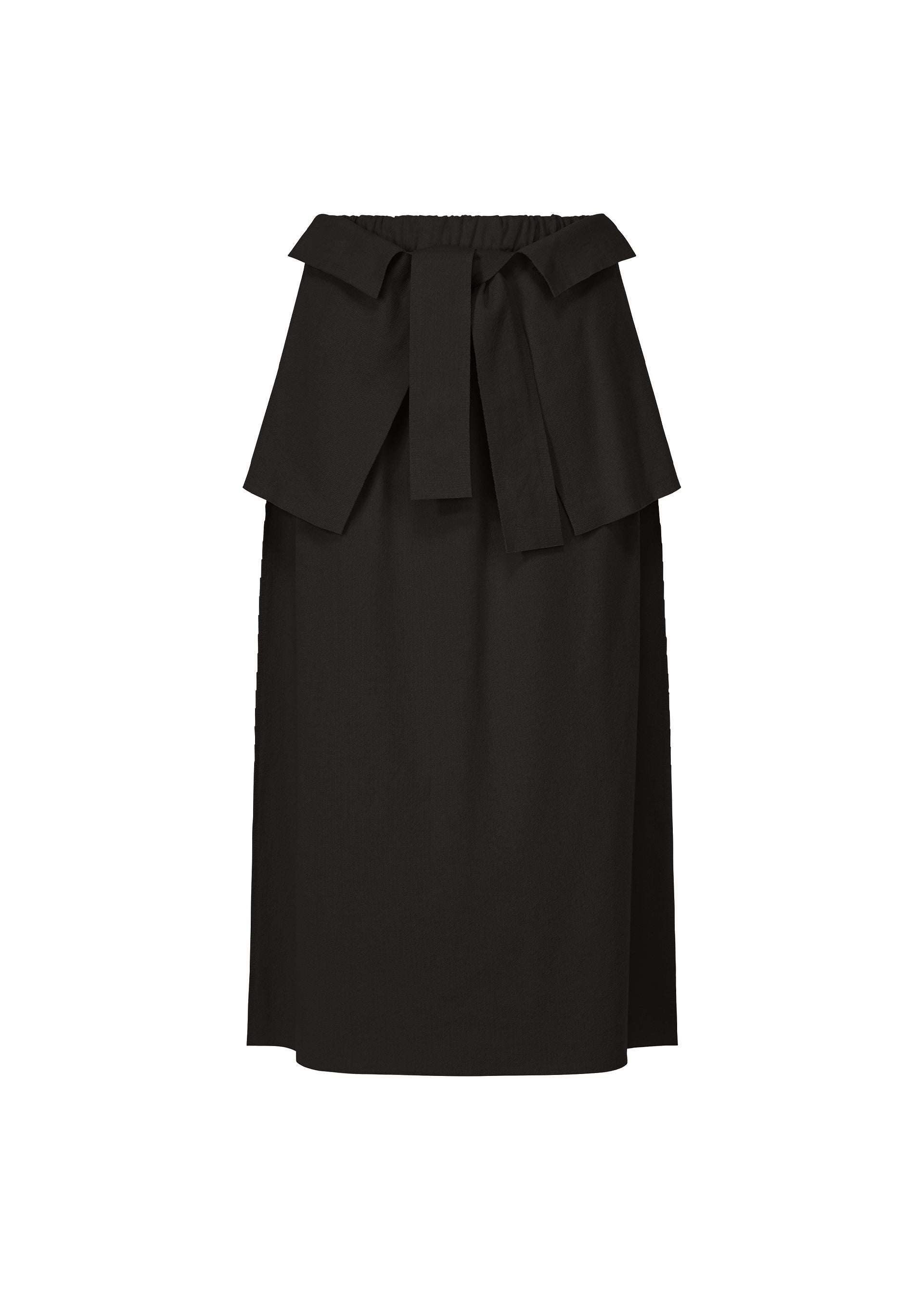Zoomed view The FLAT JERSEY skirt by me ISSEY MIYAKE is a black, knee-length cotton-blend piece with a high waist, wide layered waistband, and a long flat front bow. Its sleek, minimalist style offers versatile wear. - BLACK （no.15）