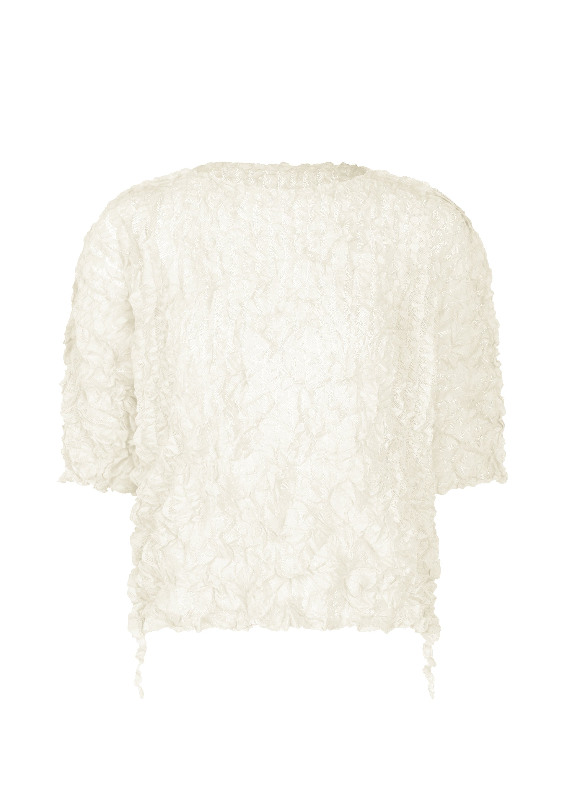 Zoomed view The KALEIDOSCOPE LACE MERINGUE by me ISSEY MIYAKE is an off-white, crushed pleat top featuring a crinkled ruffle design and drawstring short sleeves, shown from the back against a plain white background. - WHITE （no.01）