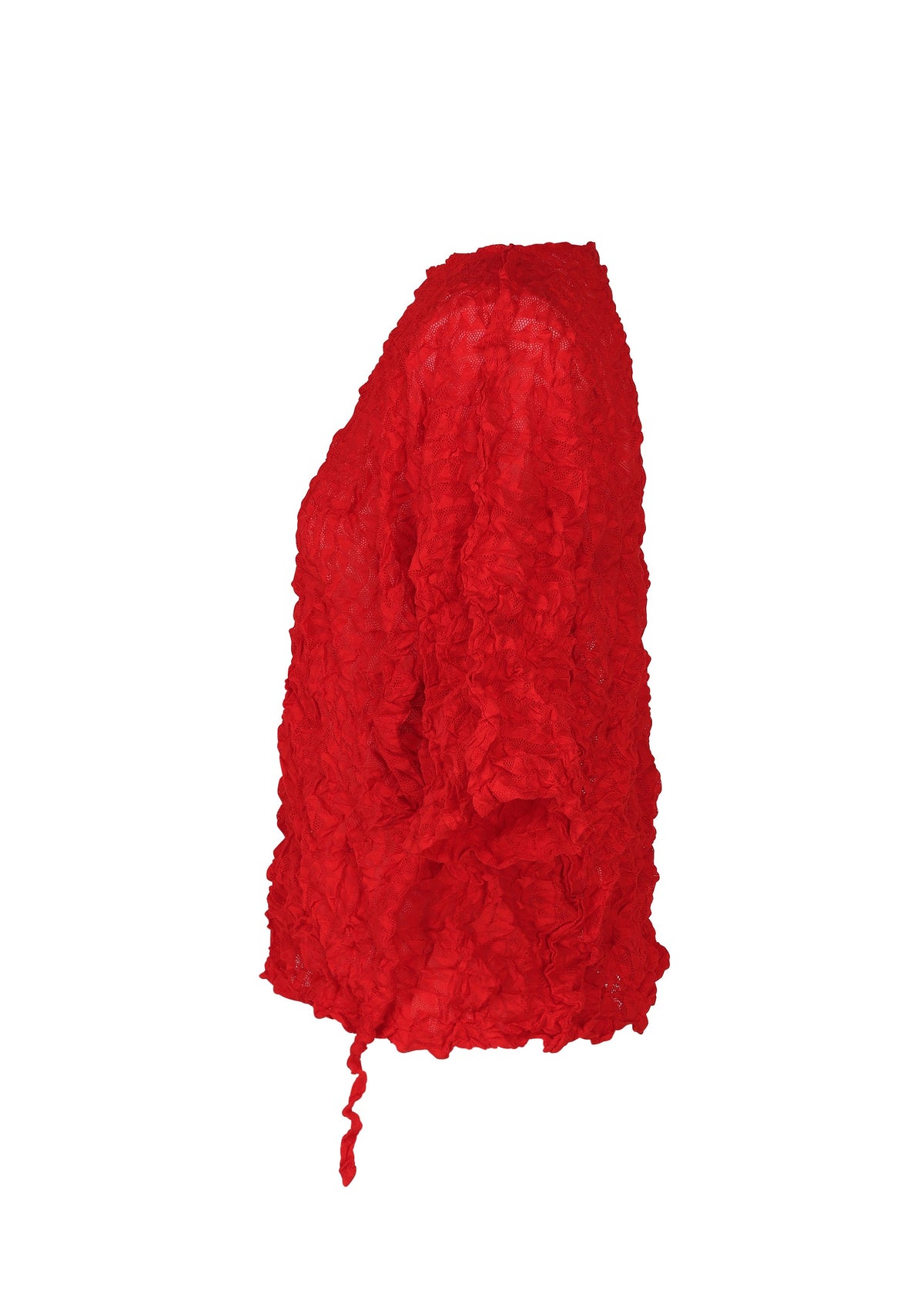 The KALEIDOSCOPE LACE MERINGUE top by me ISSEY MIYAKE is shown from the side, highlighting its bright red crinkled, ruffled texture and loose, flowing hem finished with a trailing tie. view 6 of 10