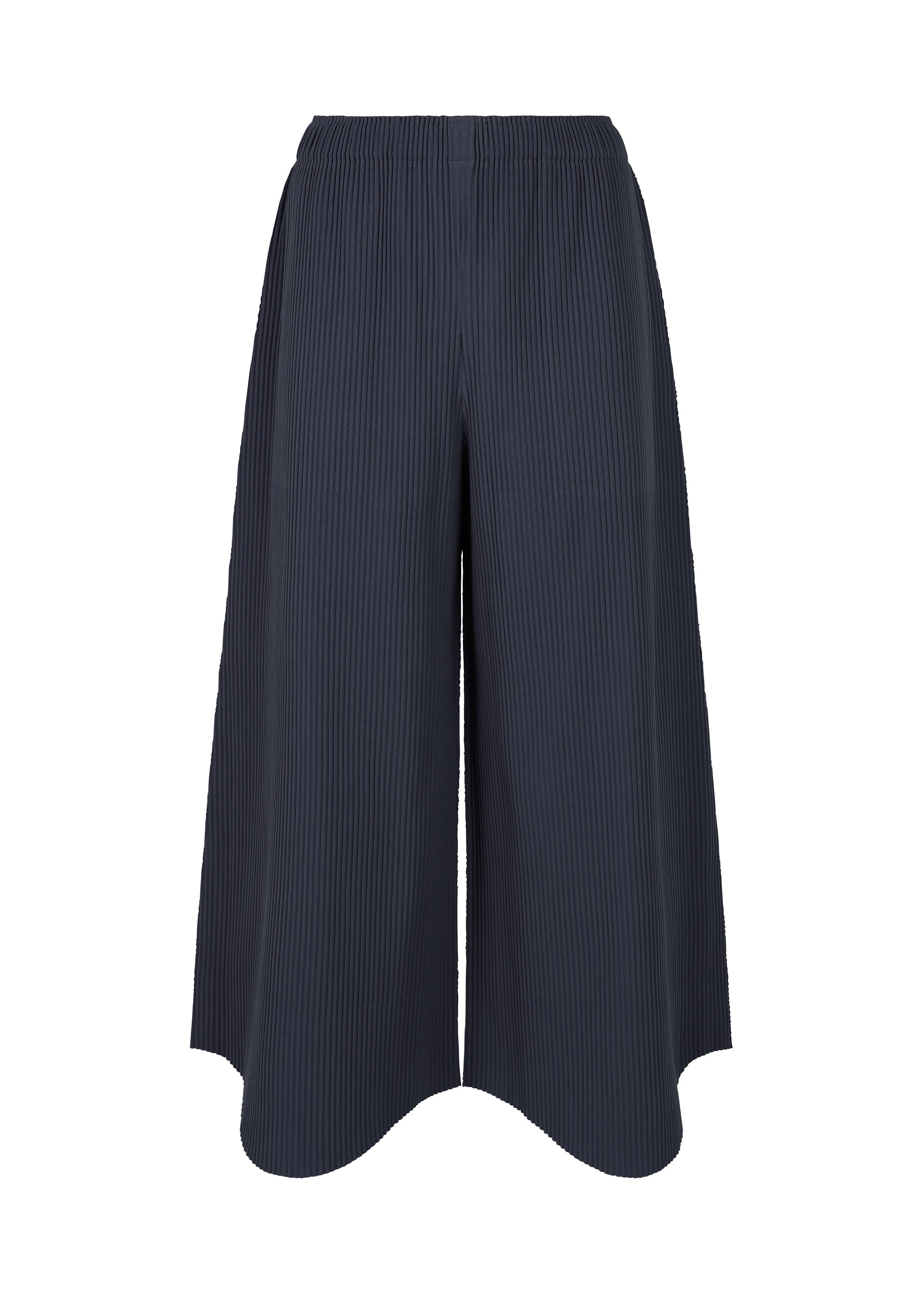 Zoomed view The FINE KNIT PLEATS BOTTOM 1 by me ISSEY MIYAKE features wide-leg, ankle-length black pants with fine knit pleats and an elastic waistband, creating a soft drape, shown on a white background. - NAVY （no.75）