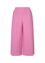 Me ISSEY MIYAKE FINE KNIT PLEATS COLOR 2 wide-leg pink pants with fine knit pleats and elastic waistband, displayed on a white background. - ROSE PINK （no.21）
