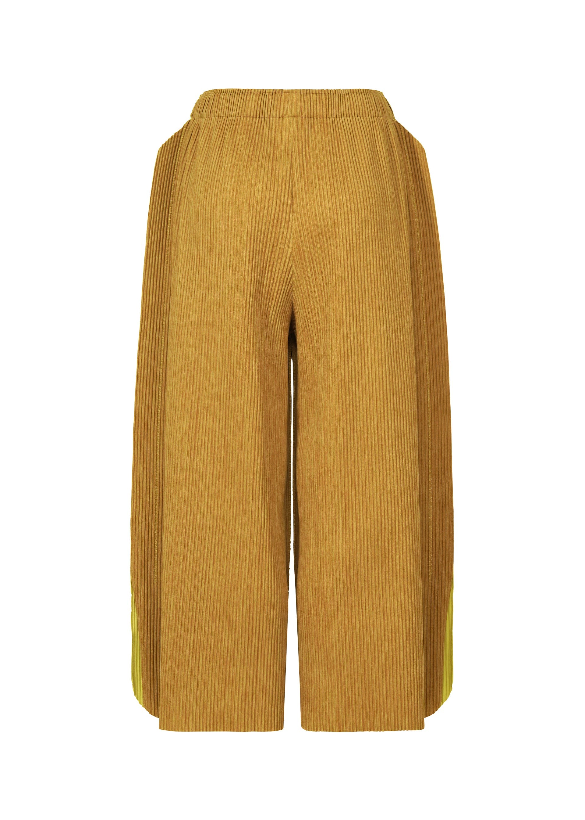 Zoomed view The MIX FINE KNIT PLEATS BOTTOM by me ISSEY MIYAKE features wide legs, a high waist, and a cropped silhouette in mustard yellow, crafted from lightweight fabric and shown against a white background.