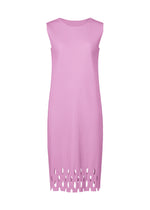 The APERTURE PLEATS dress by me ISSEY MIYAKE is a sleeveless, ribbed, light pink fine knit piece with a straight silhouette, knee-length hem, and cutout details at the bottom. - LILAC （no.20）