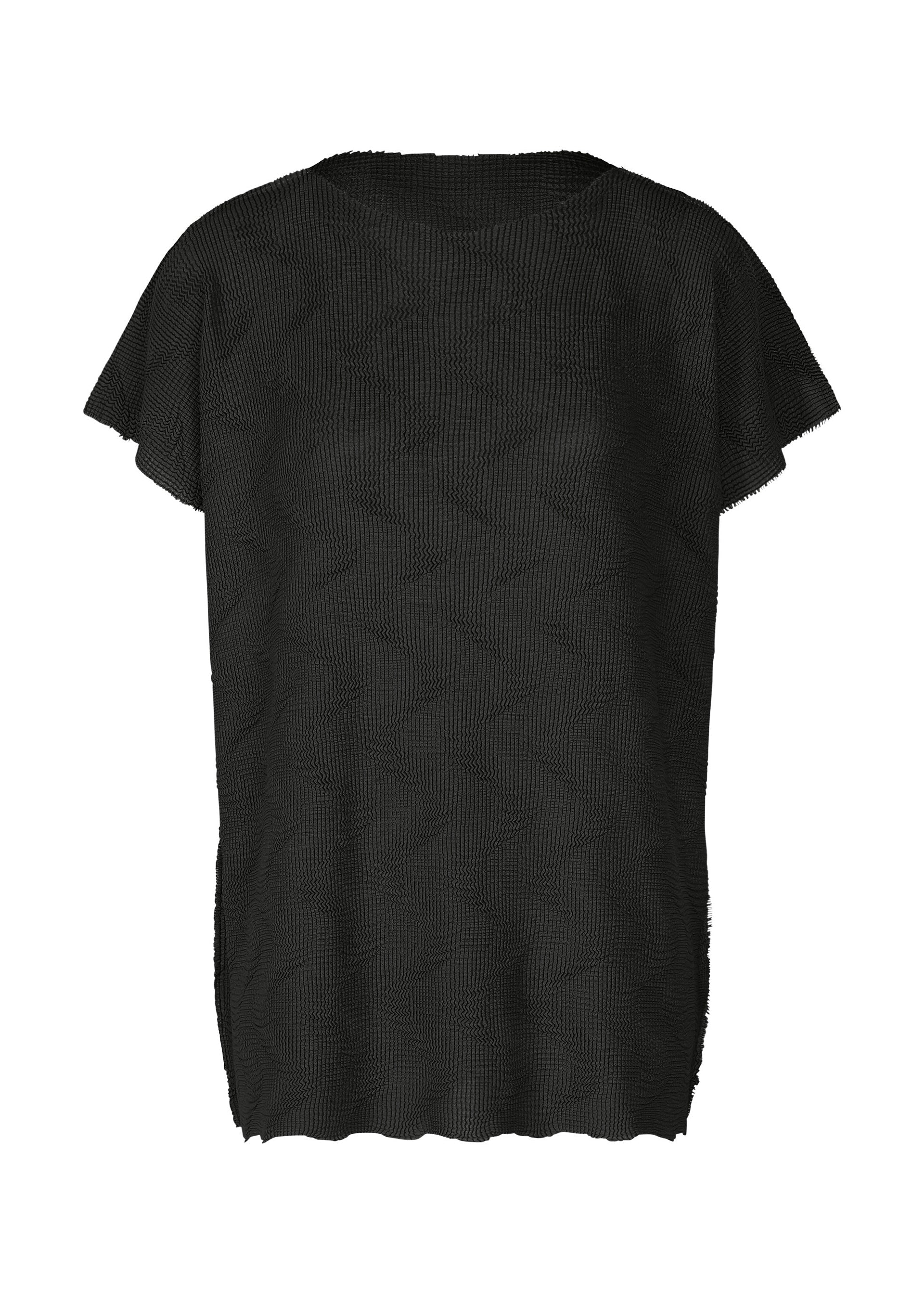 Zoomed view The WAVE KNIT STRETCH PLEATS black French-sleeved top by me ISSEY MIYAKE features a round neckline, knit stretch pleats, and subtle wave-like patterns, displayed on a white background. - BLACK （no.15）