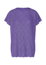The me ISSEY MIYAKE WAVE KNIT STRETCH PLEATS is a textured purple French-sleeved top with a round neckline, loose fit, and subtle wave-like patterns, shown against a white background. - VIOLET （no.82）