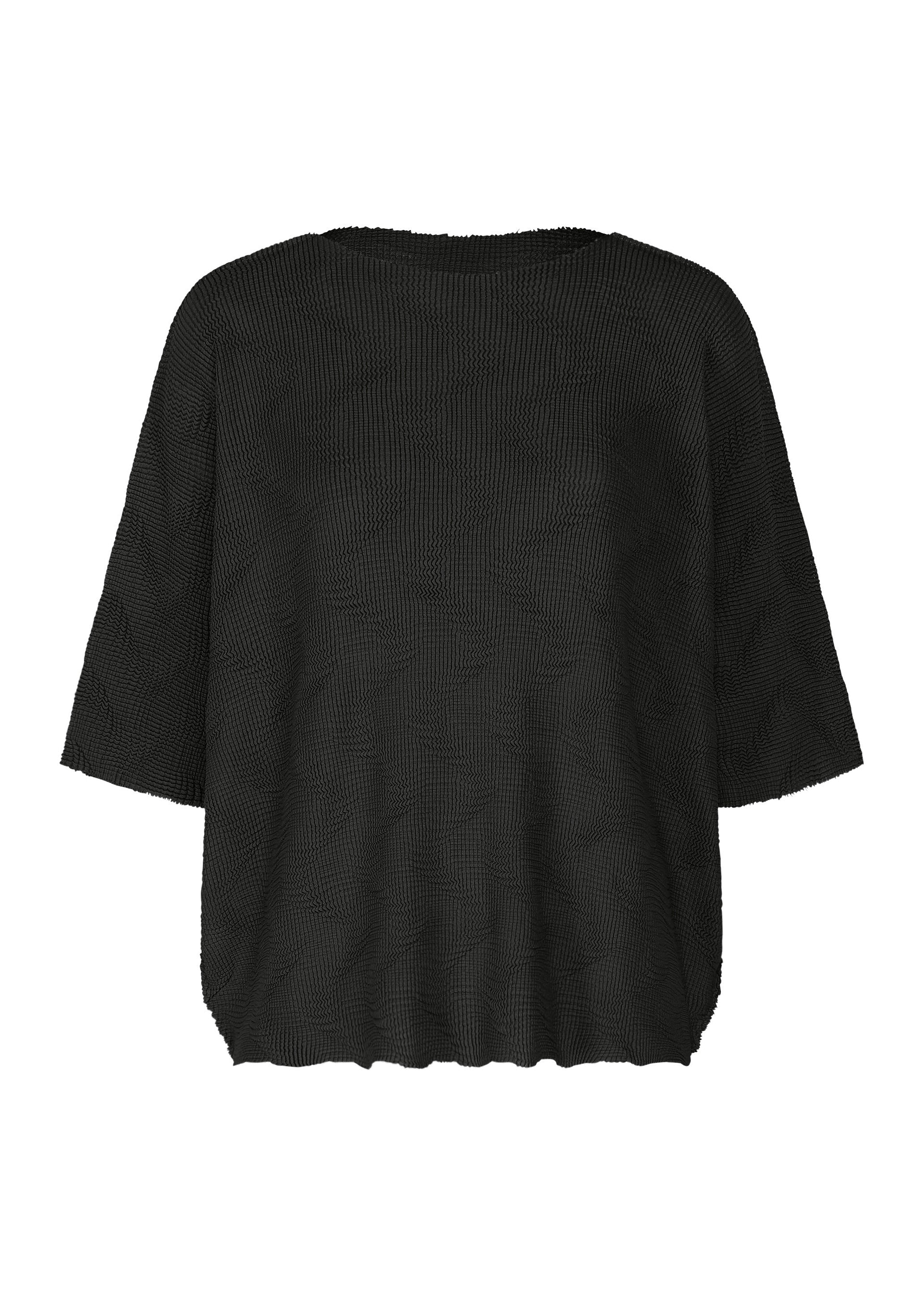 Zoomed view The WAVE KNIT STRETCH PLEATS by me ISSEY MIYAKE is a loose-fitting black pleated top with a textured finish, round neckline, and wavy hem, shown against a white background. - BLACK （no.15）