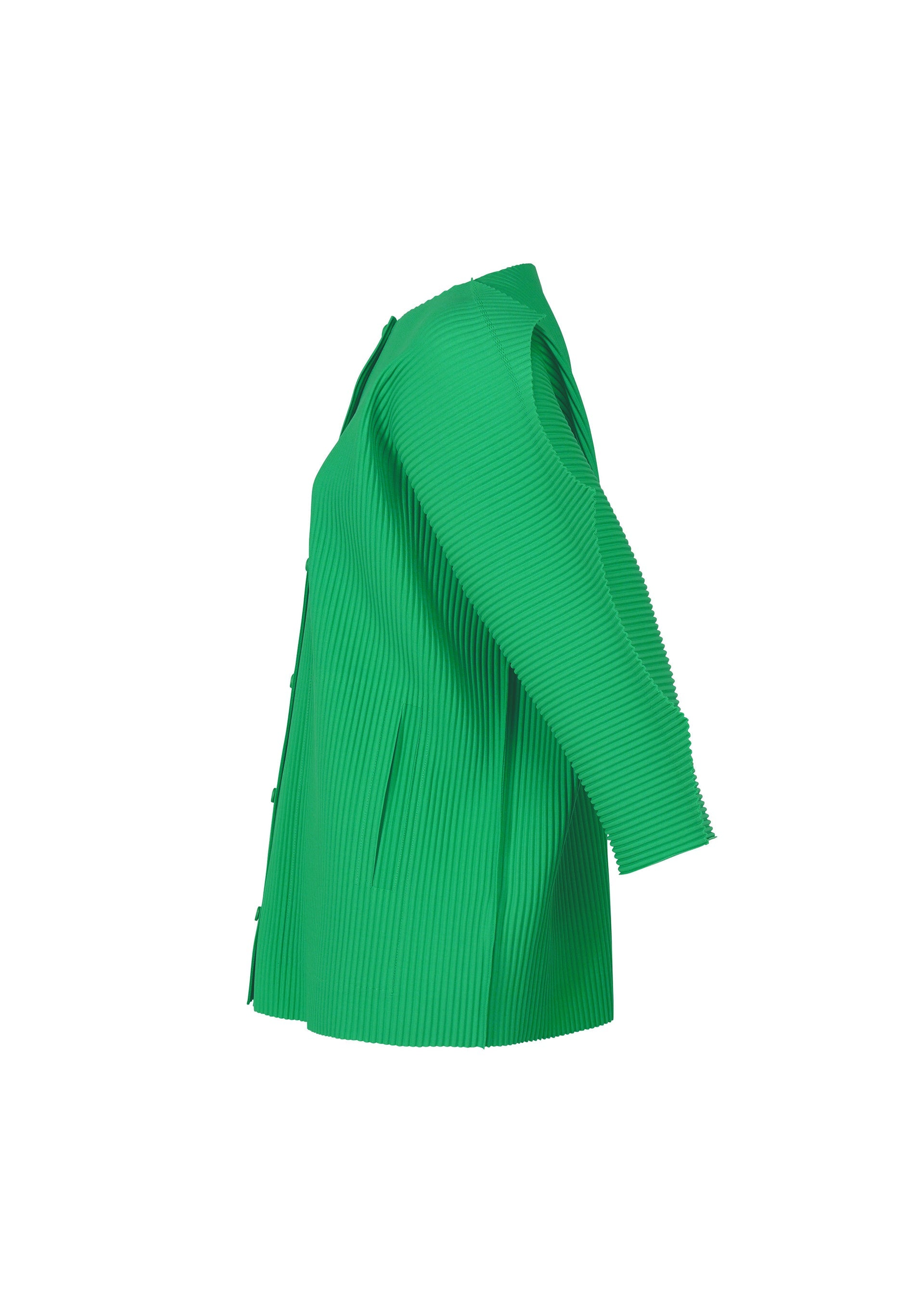 Zoomed view The GIZA GIZA PLEATS cardigan by me ISSEY MIYAKE, shown from the side against a white background, features long sleeves, bright green fine knit pleats, a structured silhouette, and button details along the front.