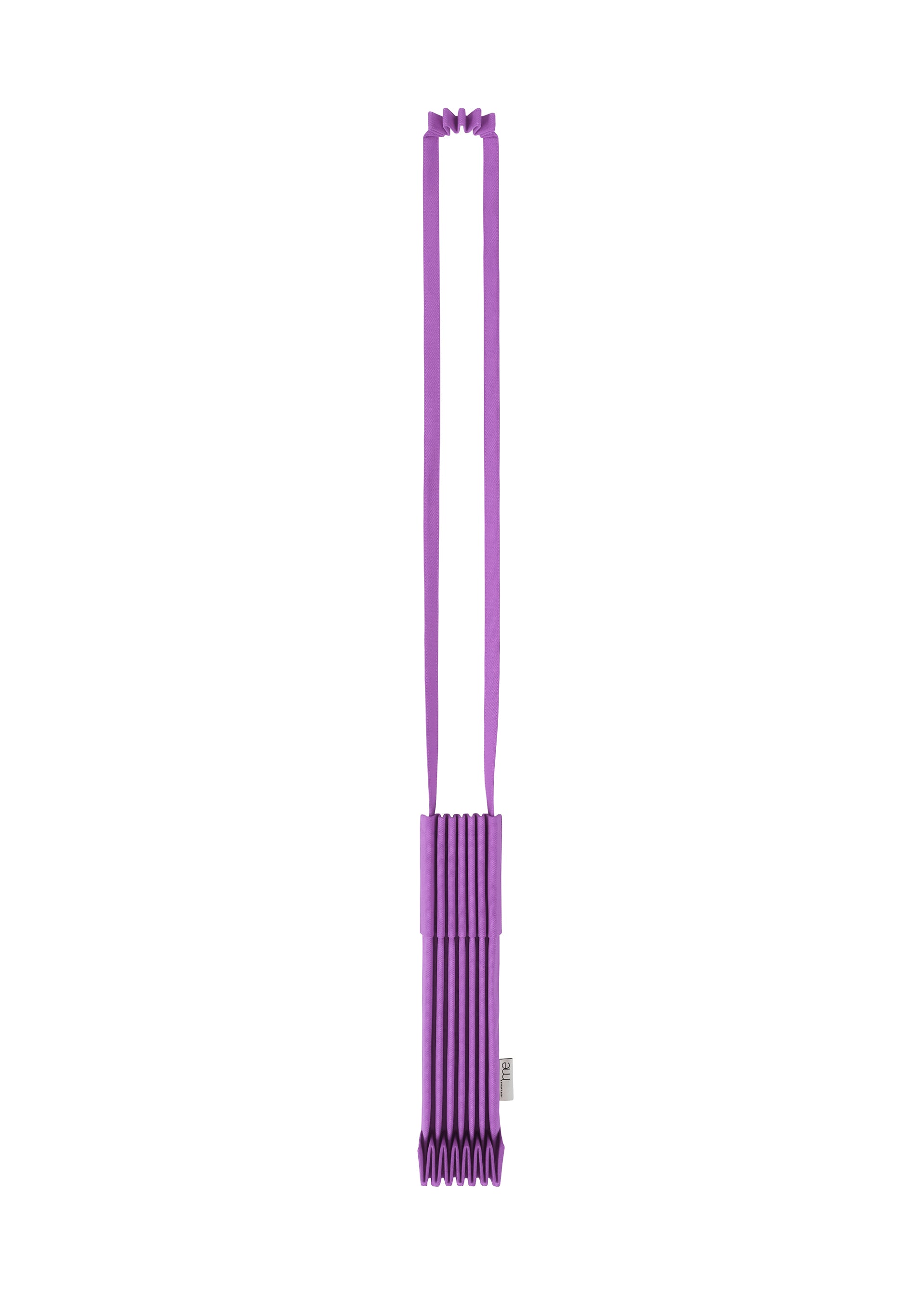 Zoomed view A vibrant purple me ISSEY MIYAKE TRUNK PLEATS BAG 12, featuring accordion folds and matching long handles, hangs vertically against a white background. - PURPLE （no.81）