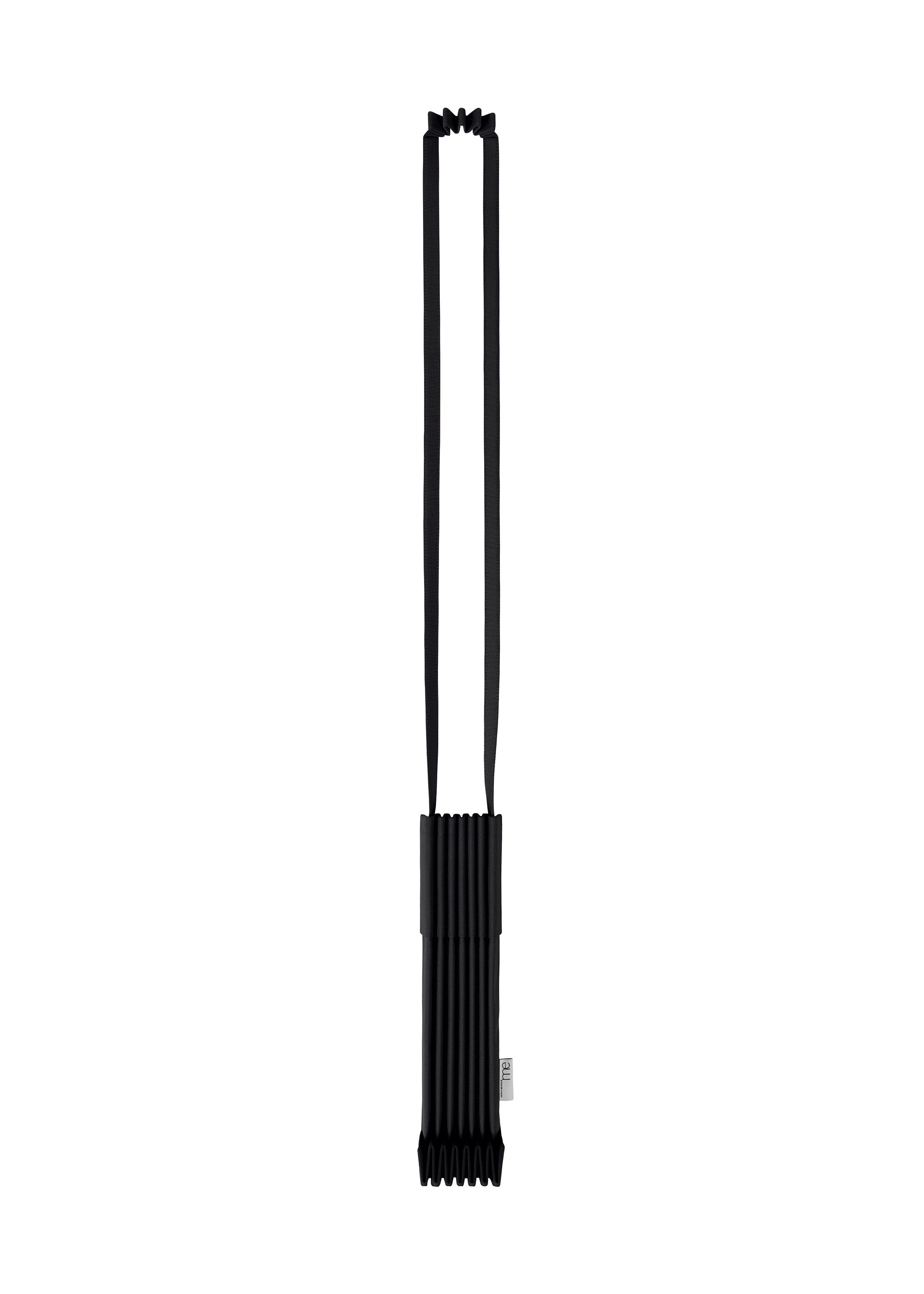 Zoomed view A black, accordion-style TRUNK PLEATS BAG 12 by me ISSEY MIYAKE, featuring a long strap and designed as a stylish shoulder bag, photographed against a white background. - BLACK （no.15）
