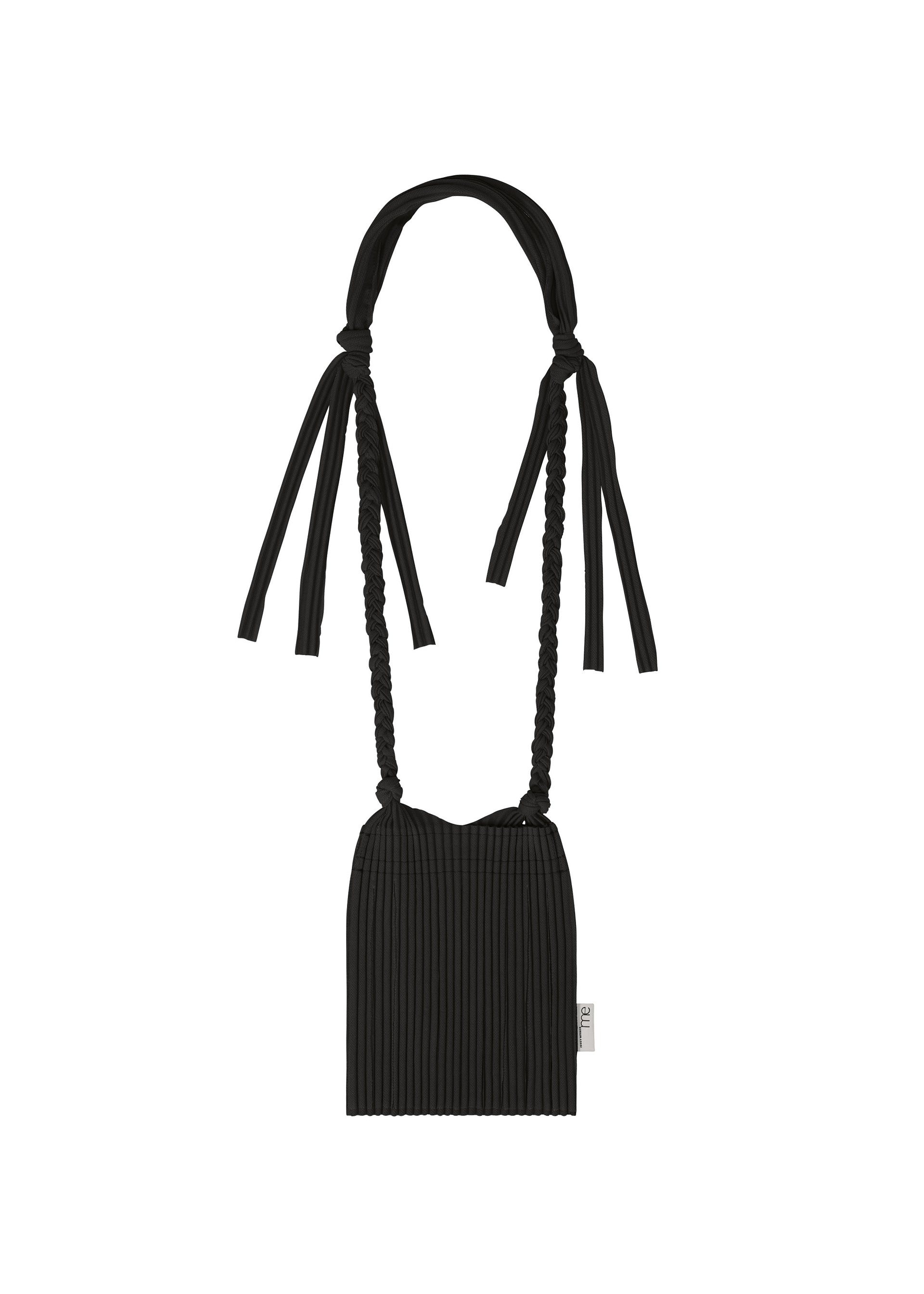 Zoomed view A compact black LEAF PLEATS BAG by me ISSEY MIYAKE, crafted from pleated jersey and featuring braided shoulder straps with knotted ends, displayed on a white background. - BLACK （no.15）