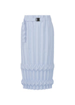 The TREE PLEATS skirt by me ISSEY MIYAKE is a light blue, knee-length piece with vertical pleats, origami-inspired 3D patterns at the hem and midsection, and a belted waistband with a small black buckle. - FOGGY BLUE （no.71）