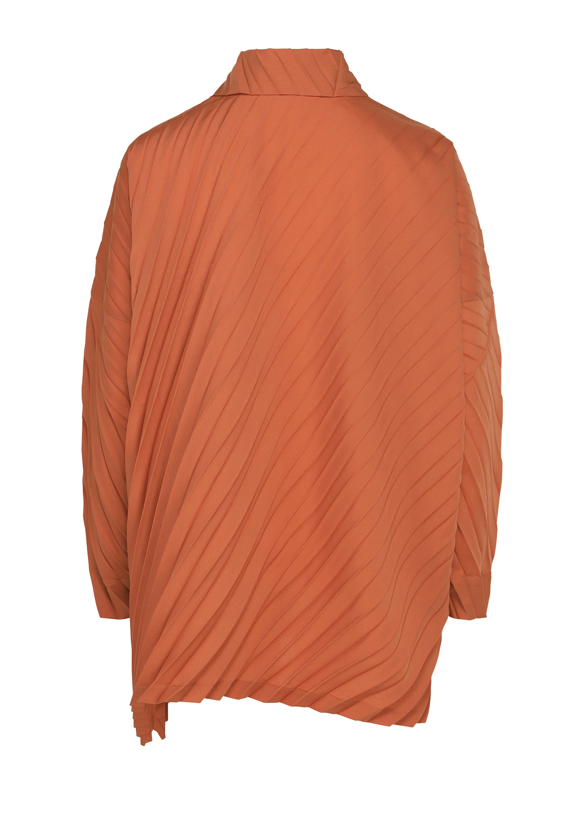 Zoomed view The ANGLE PLEATS SHIRT by me ISSEY MIYAKE is an orange, long-sleeve jacket with pleats, shown from the back. It features diagonal textured lines and an asymmetrical hem, offering a versatile shirt-inspired design that effortlessly blends style and function.