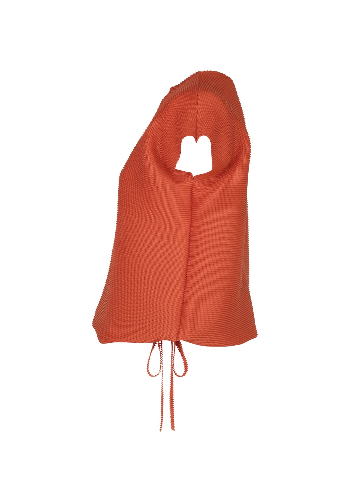 A SQUARE STRETCH PLEATS balaclava by me ISSEY MIYAKE, crafted in orange ribbed knit with a single eye opening and adjustable drawstrings at the hem, echoing the soft, stretchy textures of a round-neck top, is showcased against a white background. view 7 of 12