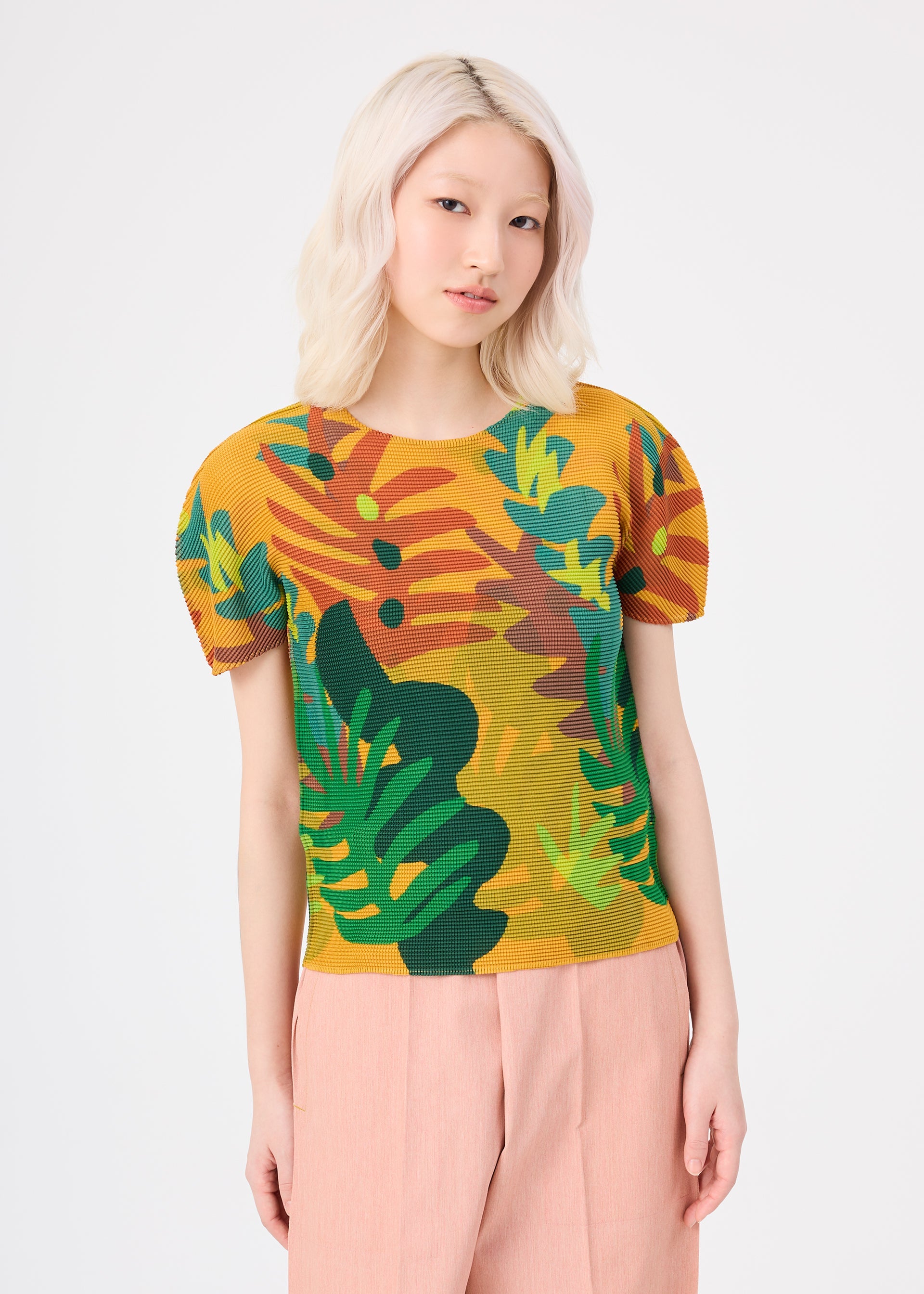 ME ISSEY MIYAKE – ISSEY MIYAKE ONLINE STORE