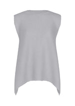 The TOWER KNIT STRETCH PLEATS by me ISSEY MIYAKE is a light gray, sleeveless top made from a soft-textured knit with stretch pleats. It features a loose fit and an asymmetrical hem, shown against a plain white background. - GRAY （no.12）