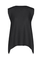 TOWER KNIT STRETCH PLEATS by me ISSEY MIYAKE is a sleeveless black poncho made from soft-textured knit, showcasing wide shoulders and a pointed hem, presented flat against a white background. - BLACK （no.15）