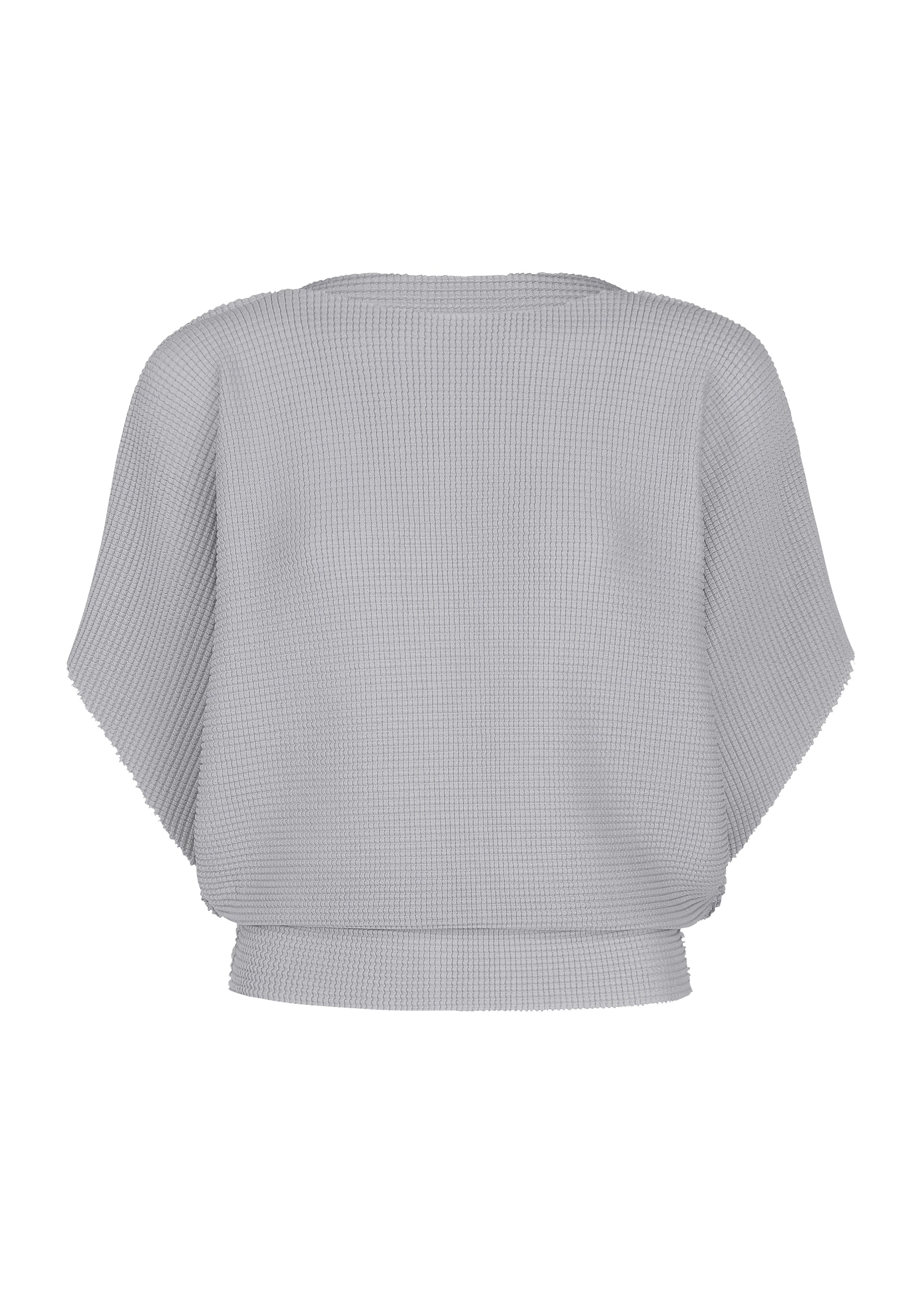 Zoomed view The TOWER KNIT STRETCH PLEATS by me ISSEY MIYAKE is displayed from the front against a plain white background, featuring a light gray color, short sleeves, and a loose-knit design with a soft-textured pleated knit pattern. - GRAY （no.12）