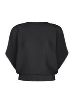 The TOWER KNIT STRETCH PLEATS top by me ISSEY MIYAKE is shown from the back against a white background. This black, short-sleeved top features soft-textured pleats in a stretchy knit fabric, with a loose fit that emphasizes its unique texture and comfortable style. - BLACK （no.15）
