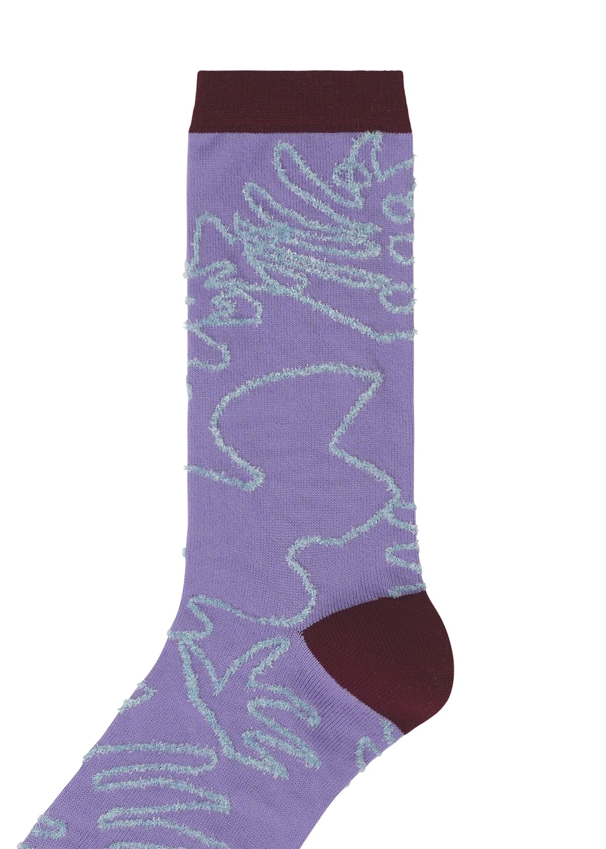 Zoomed view A pair of JUNGLE SOCKS by me ISSEY MIYAKE in purple, featuring light blue abstract line art and dark maroon heel, toe, and cuff—perfect for those who love a touch of flair.