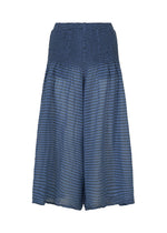 The STRIPE CAULIFLOWER culotte pants by me ISSEY MIYAKE are crafted from lightweight, semi-sheer striped fabric with a textured, elastic waistband. Offering cotton comfort and a horizontal striped pattern, these blue pants combine a flowy silhouette with a relaxed look. - BLUE-HUED （no.78）