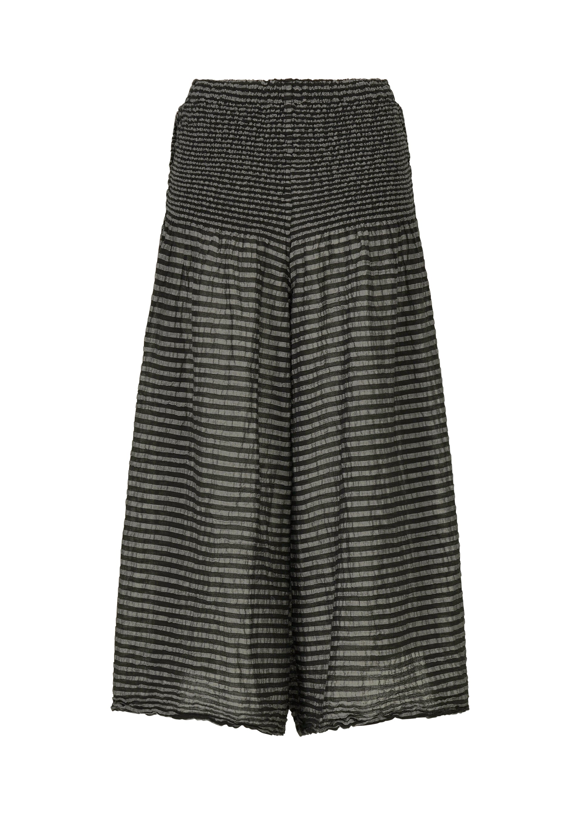Zoomed view STRIPE CAULIFLOWER by me ISSEY MIYAKE are wide-leg, knee-length culottes crafted from a black and gray horizontally striped fabric. Featuring a smocked elastic waistband and a loose, flowy fit, these culottes offer cotton comfort with their lightweight and semi-sheer material.