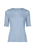 The SEE-THROUGH CREPE COLOR top by me ISSEY MIYAKE is a light blue, short-sleeve women’s crepe top with a round neck, crinkled product-dyed fabric, and subtle ruffle details on the sleeves and hem. - FOGGY BLUE （no.71）