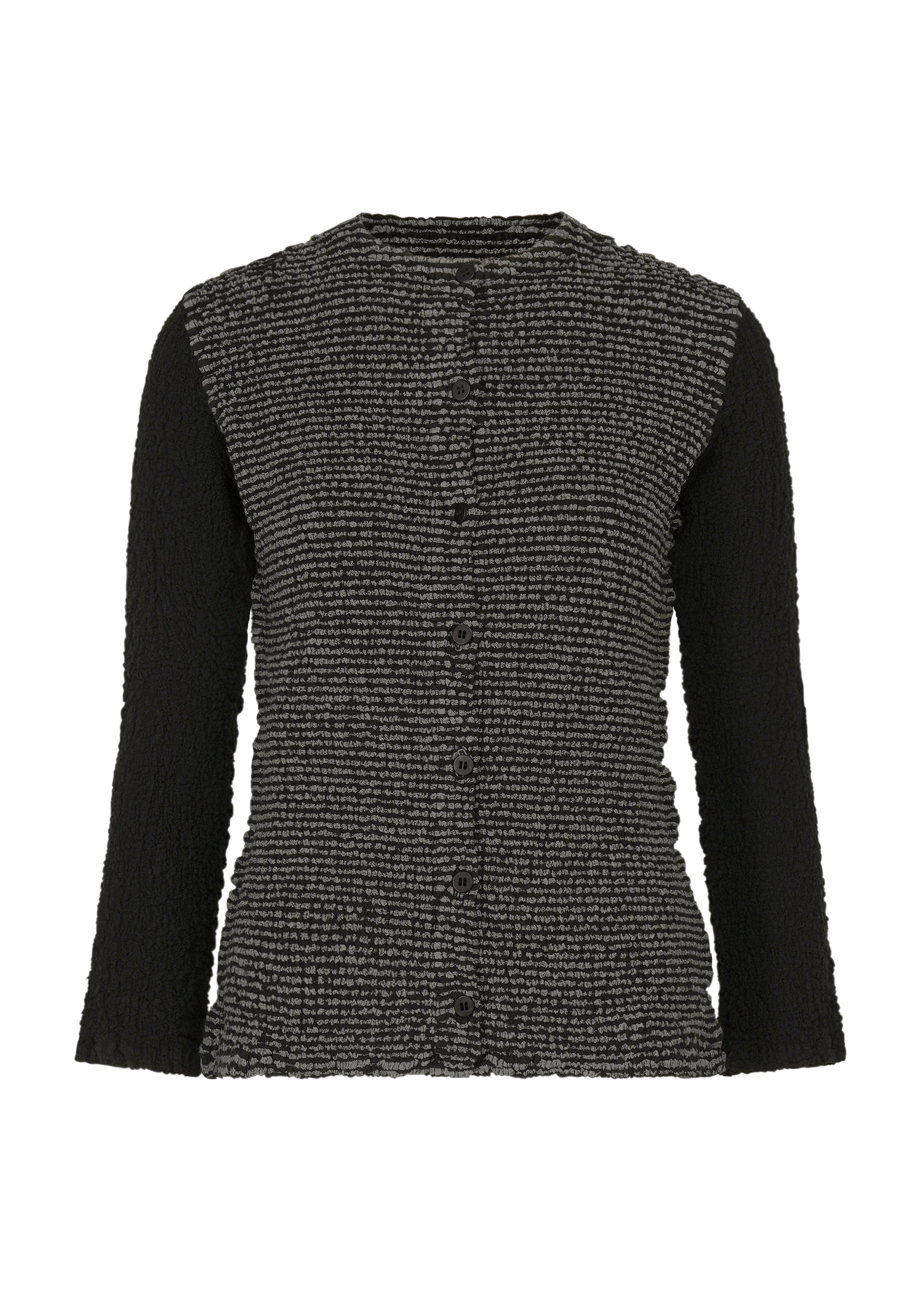 Zoomed view A long-sleeve cotton cardigan from me ISSEY MIYAKE, the STRIPE CAULIFLOWER, featuring a textured black and gray knit pattern with a round neckline, front button closure, and solid black sleeves. - BLACK-HUED （no.19）