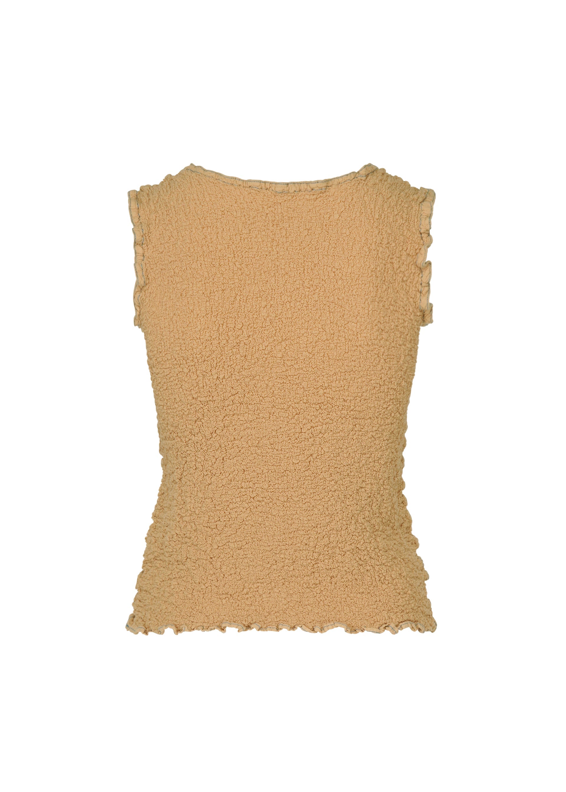 Zoomed view The CAULIFLOWER COLOR 1 sleeveless top by me ISSEY MIYAKE features textured beige fabric, color stitching accents, and a subtly ruffled hem and edges, displayed against a white background.