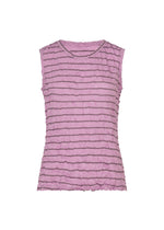 STRIPE MERINGUE T-SHIRT by me ISSEY MIYAKE, a sleeveless light purple top featuring horizontal dark stripes and a crushed finish, displayed on a white background. - PINK-HUED （no.27）