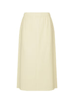 The FINE KNIT PLEATS skirt by me ISSEY MIYAKE is a long, cream-colored skirt with fine pleats and an elastic waistband, shown against a plain white background. - WHITE （no.01）