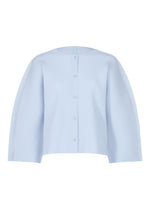 The MESH PLEATS by me ISSEY MIYAKE is a light blue, long-sleeved fine knit cardigan with vertical ribbing, a round neckline, and a loose, boxy fit for a structured yet relaxed style. - FOGGY BLUE （no.71）