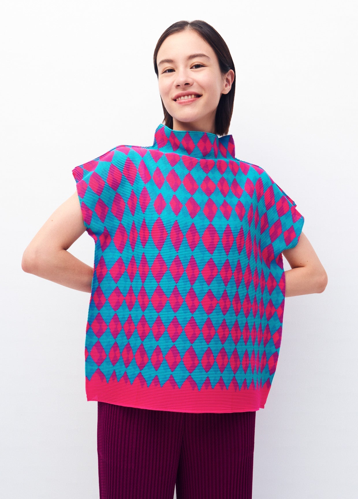 me ISSEY MIYAKE LOOK