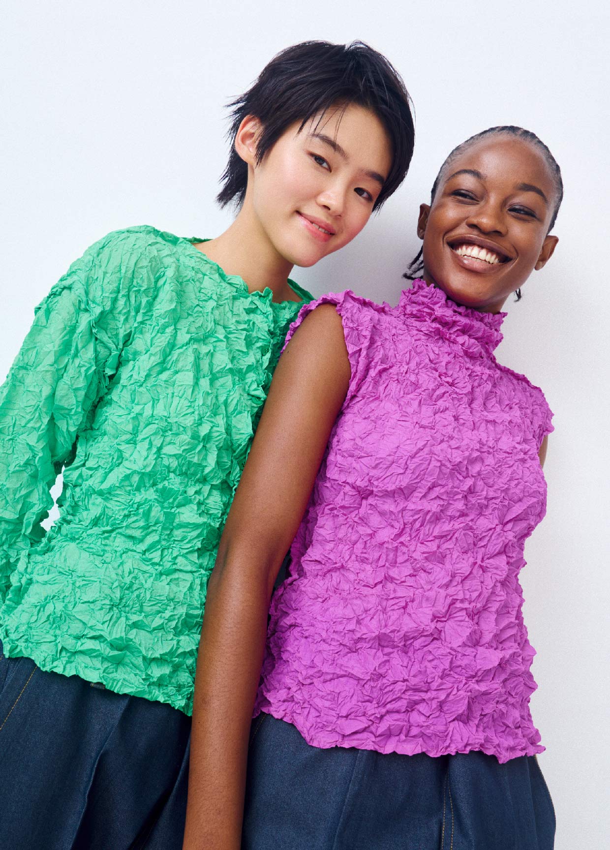 me ISSEY MIYAKE LOOKS – ISSEY MIYAKE ONLINE STORE