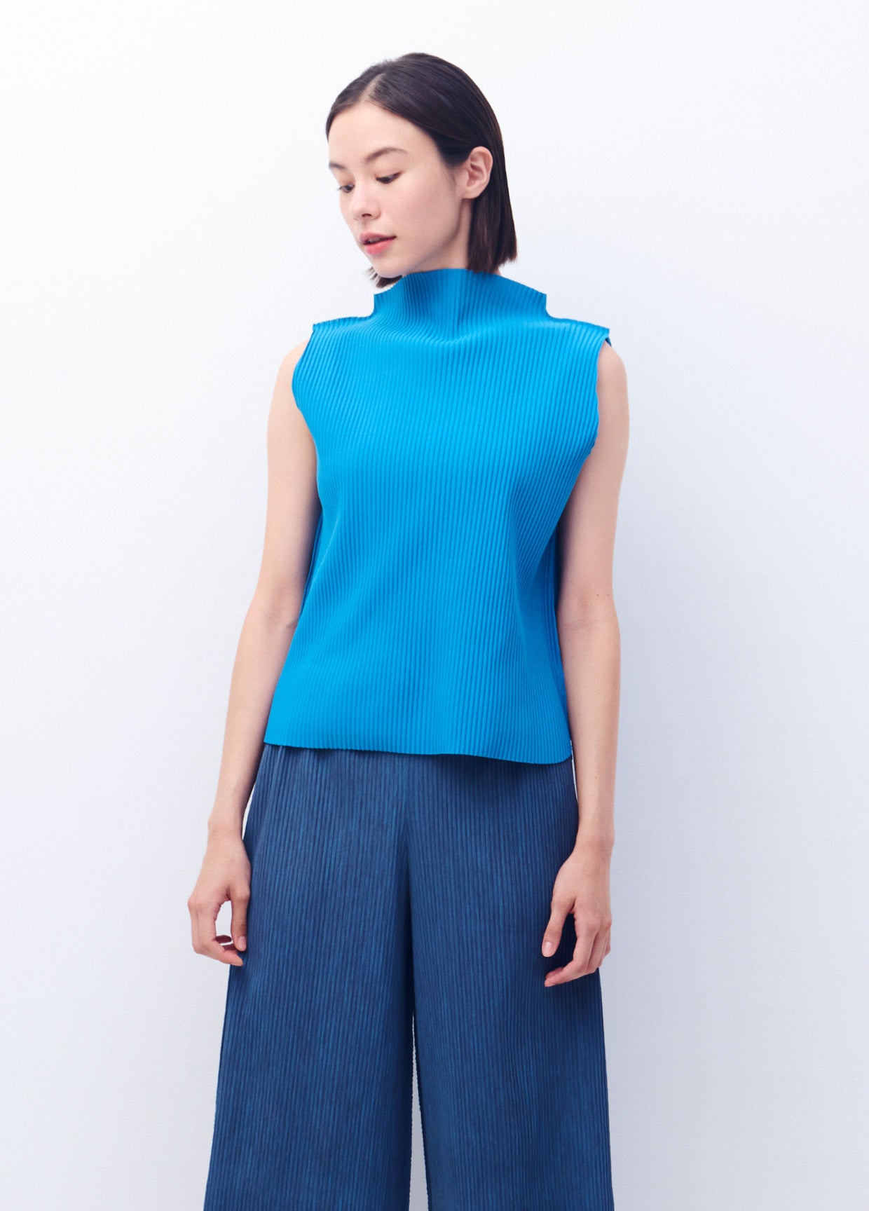 me ISSEY MIYAKE LOOK 47