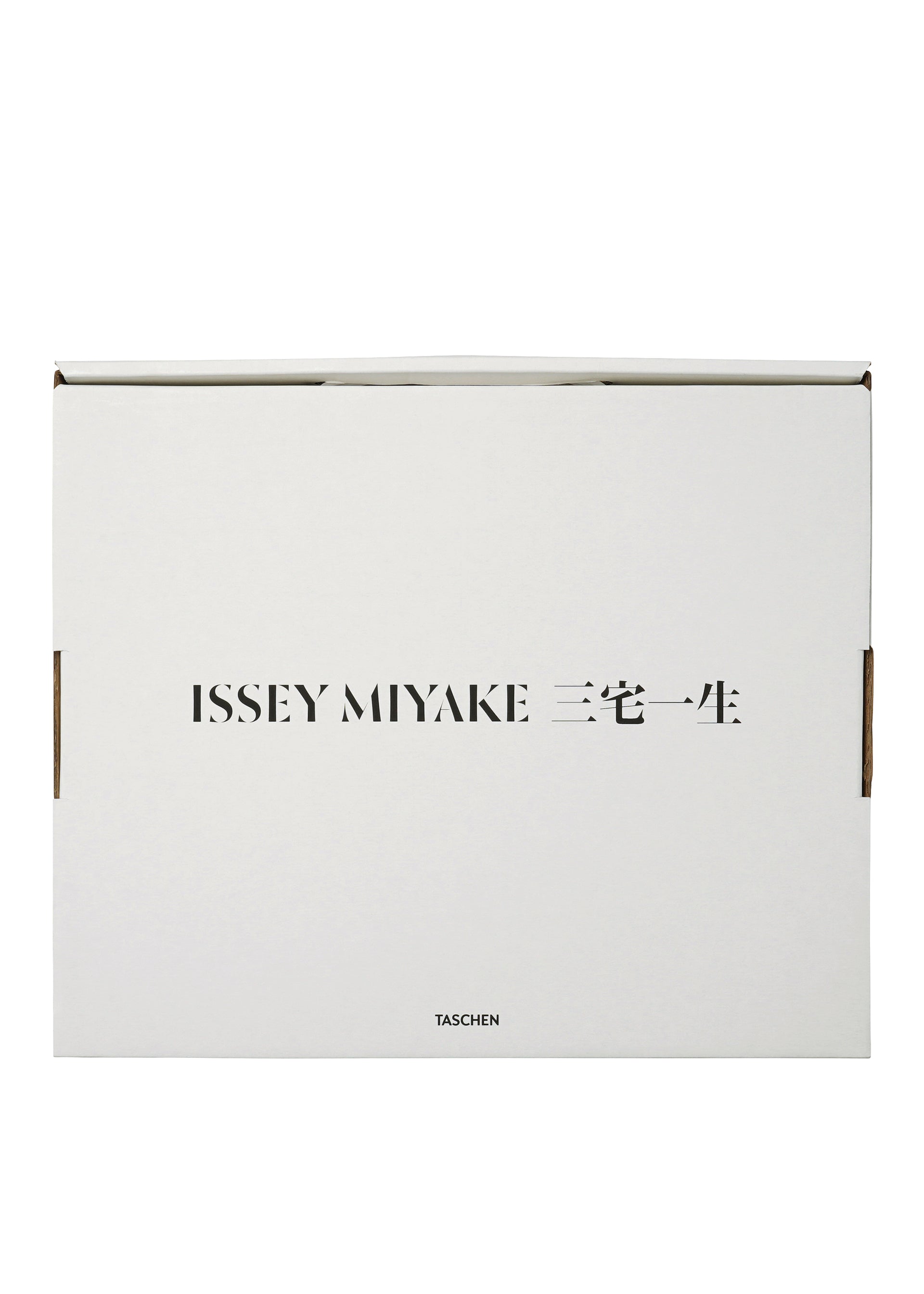 ISSEY MIYAKE