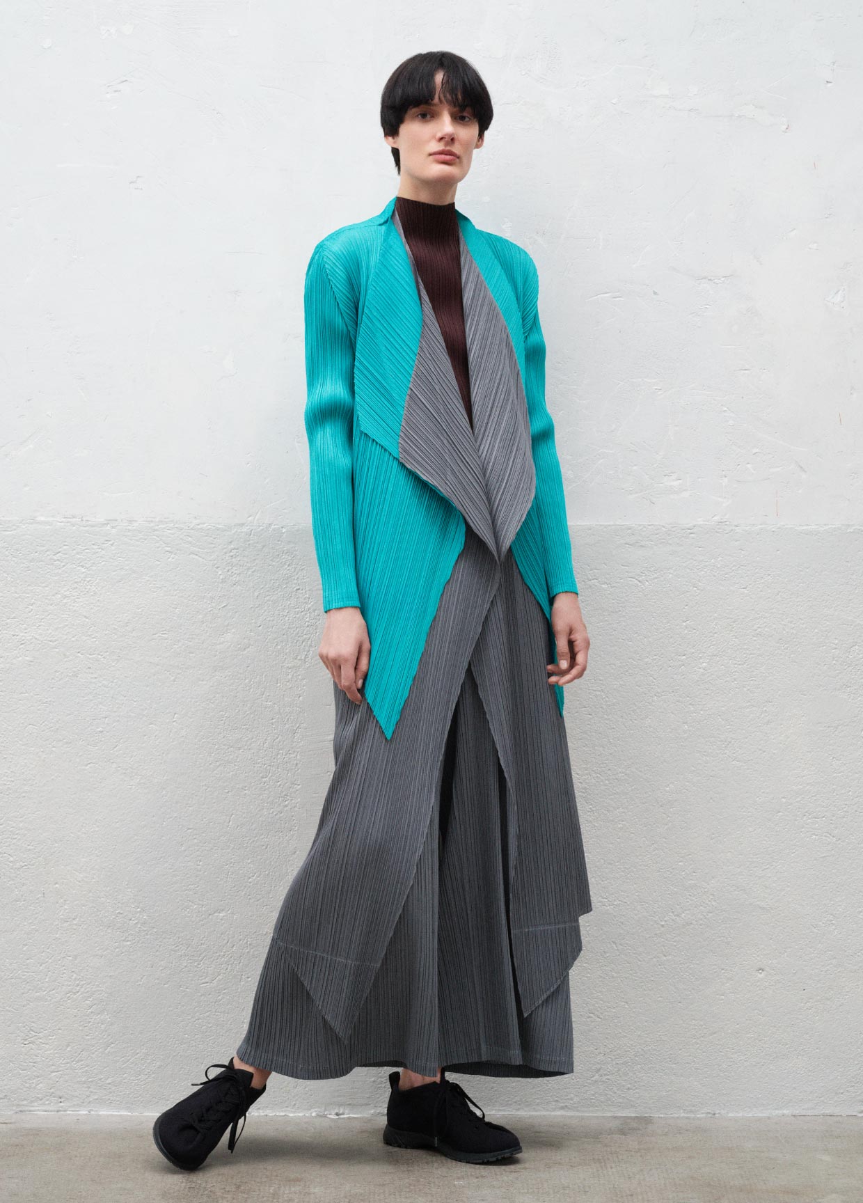 PLEATS PLEASE ISSEY MIYAKE – ISSEY MIYAKE ONLINE STORE
