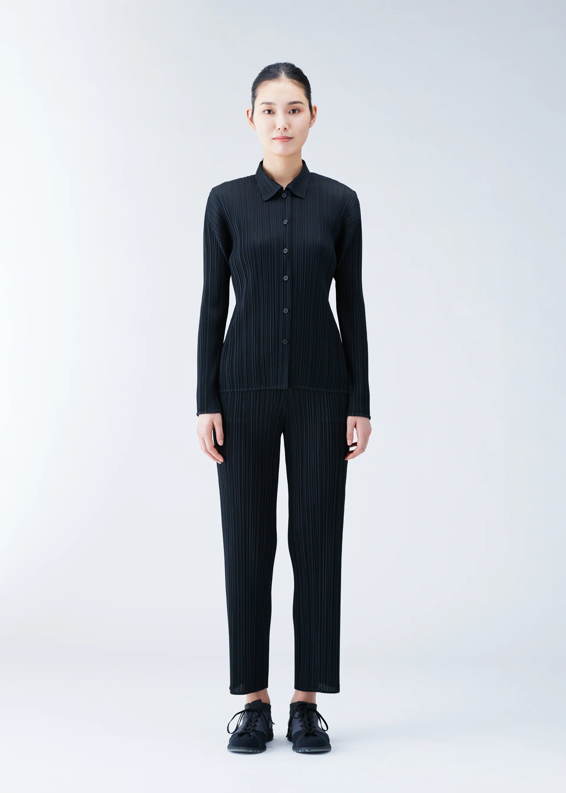 人気ファッションまとめランキング pleats plese BASICSトップス