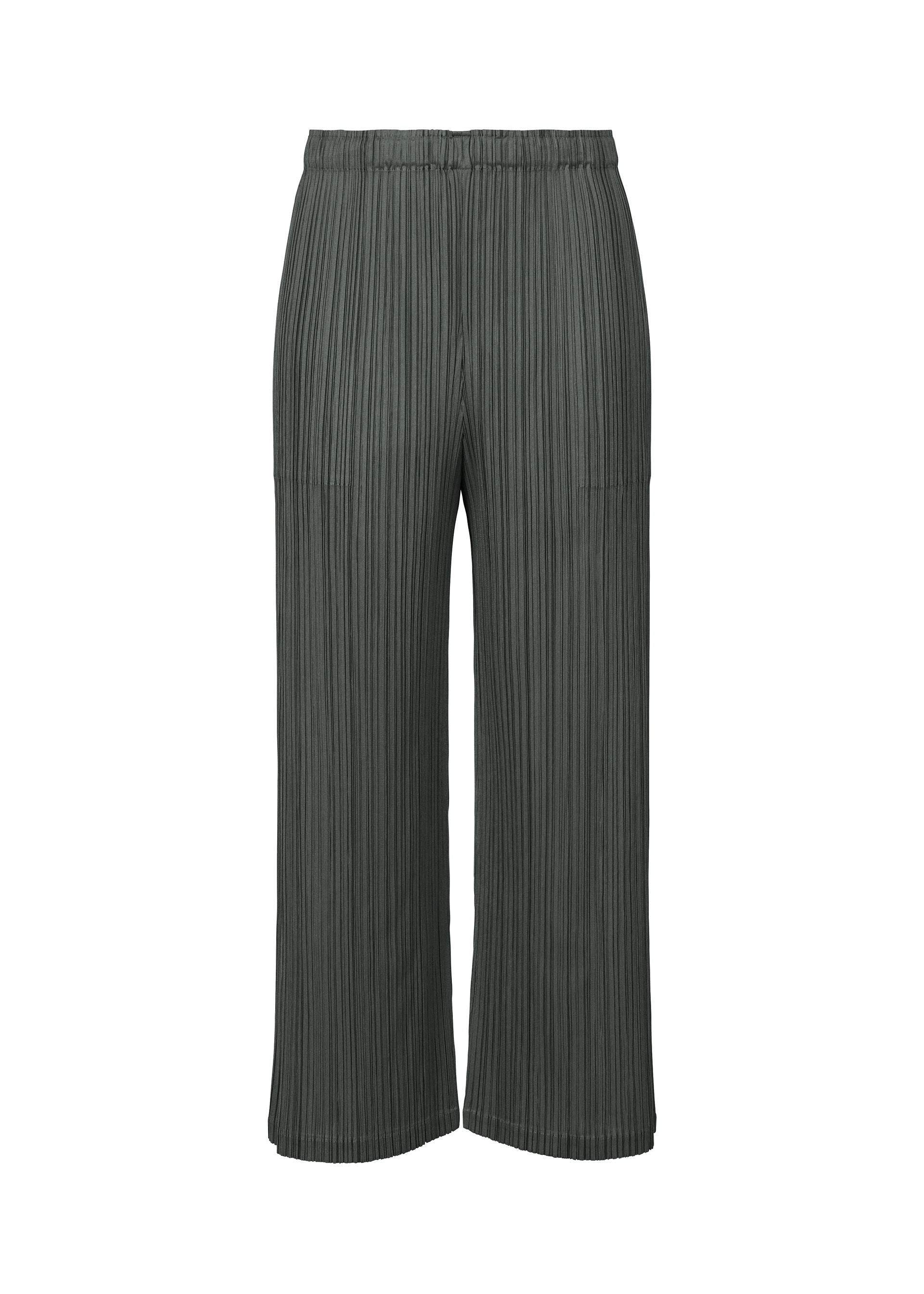 MONTHLY COLORS : DECEMBER – ISSEY MIYAKE ONLINE STORE