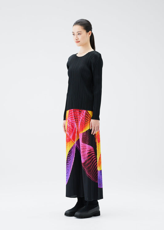 SPECTRUM, women's pants, wearing image 2