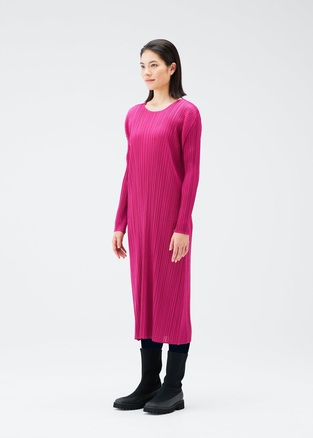 MONTHLY COLORS: NOVEMBER, Women's dress, worn image 2