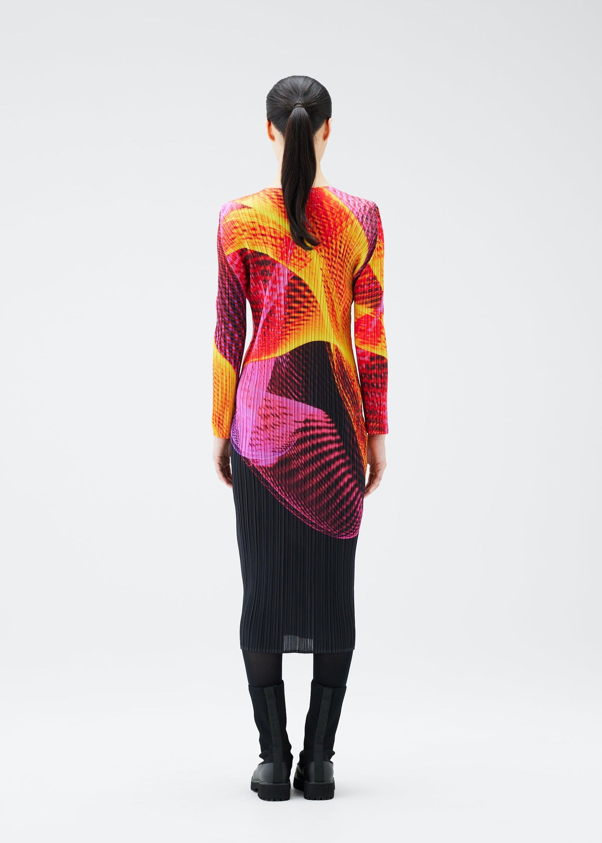 SPECTRUM, Women's dress, wearing image 3