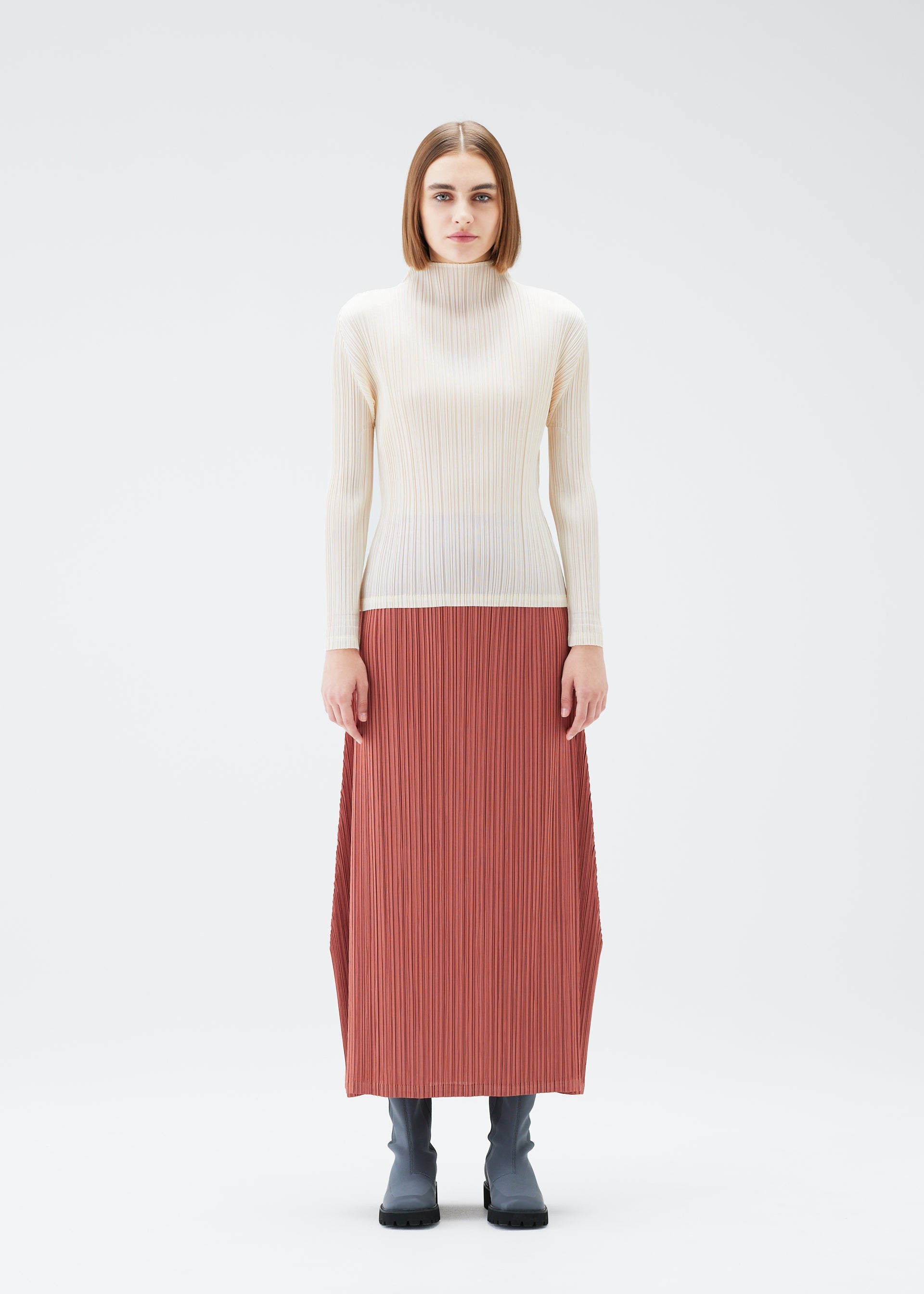 PLEATS PLEASE ISSEY MIYAKE – ISSEY MIYAKE ONLINE STORE