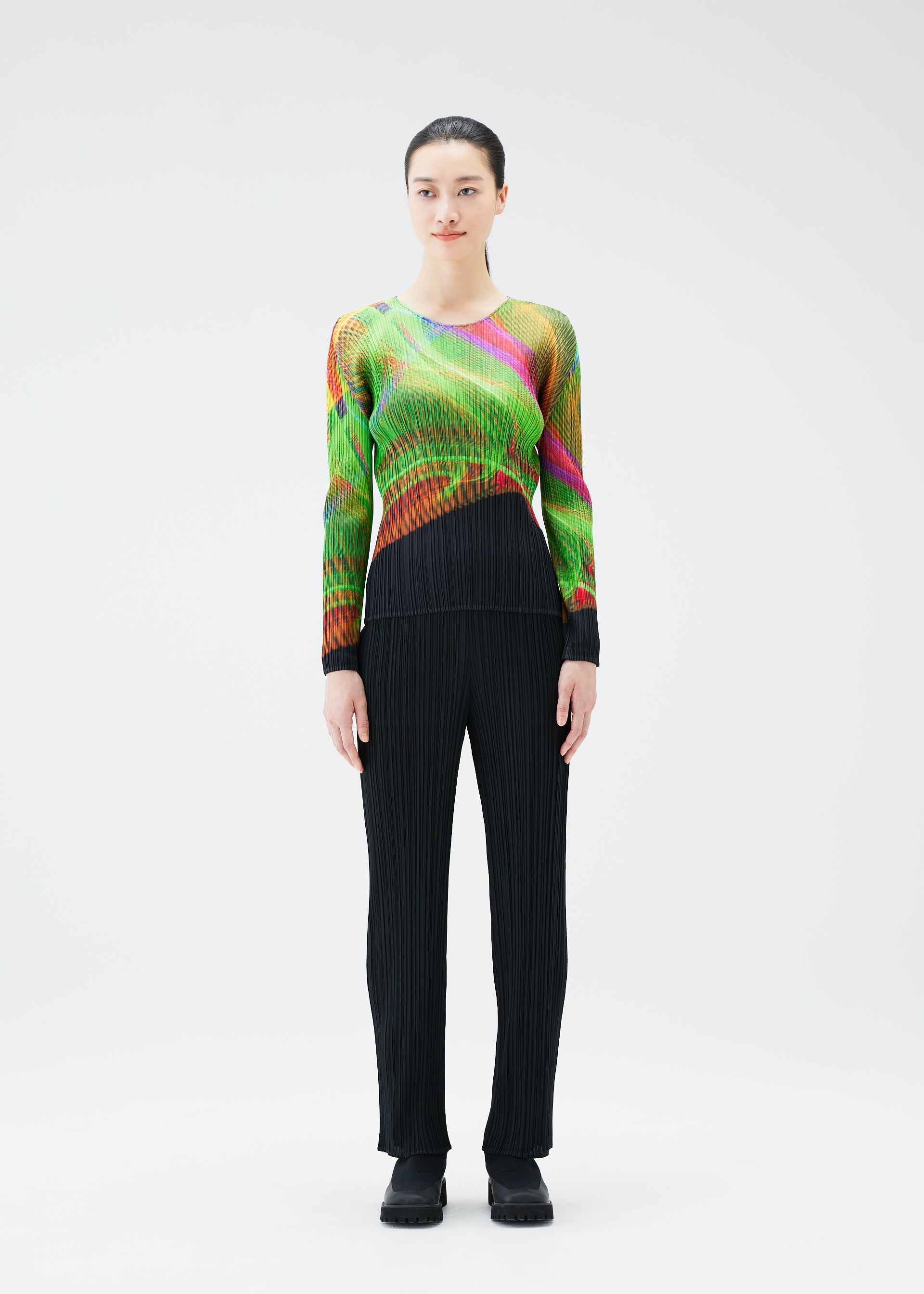 SPECTRUM, Women's_Tops_Top, wearing image 1