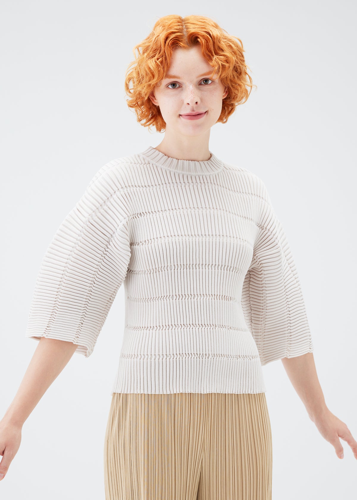 JIGGLY KNIT TOP