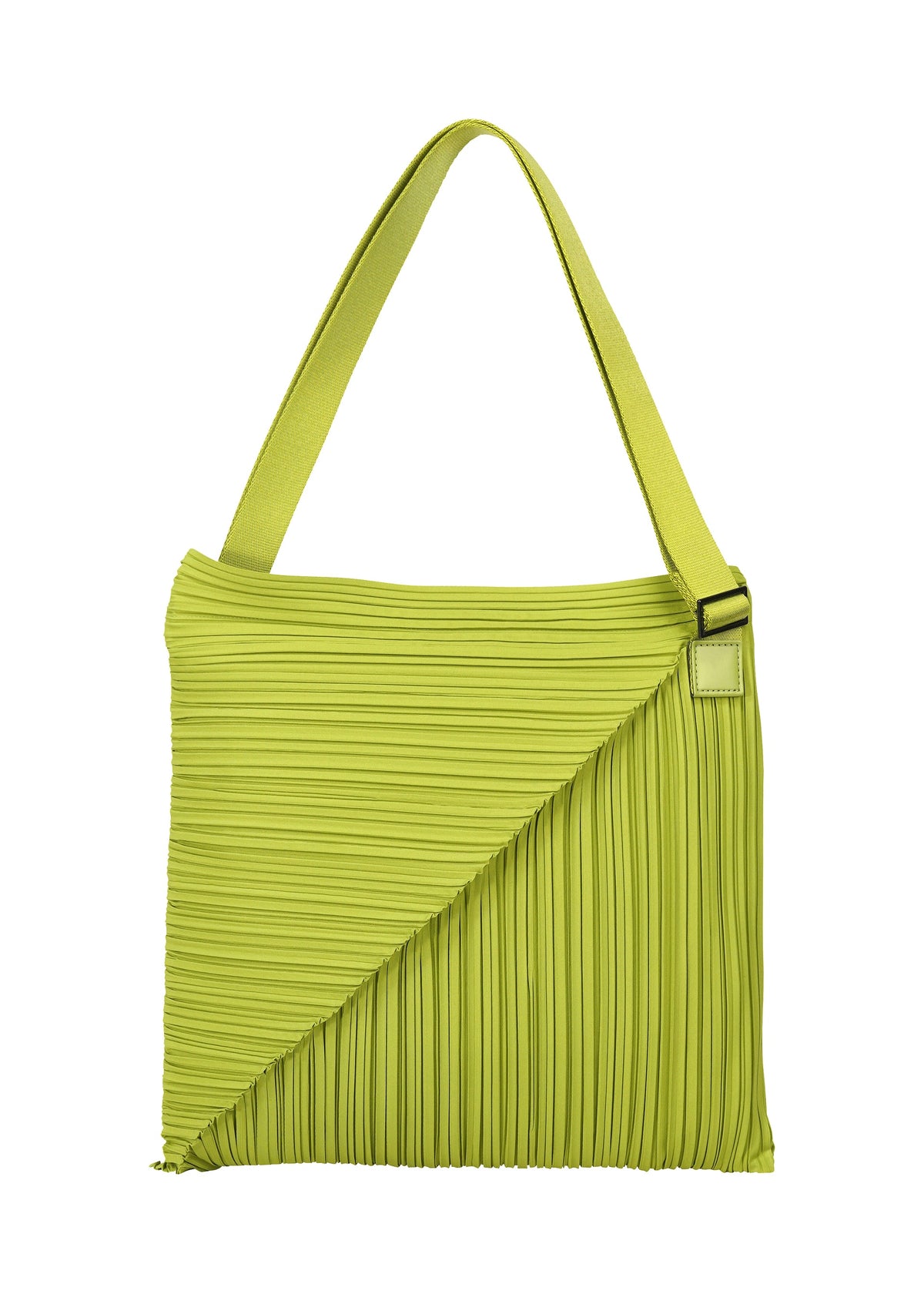 DIAGONAL PLEATS BAG