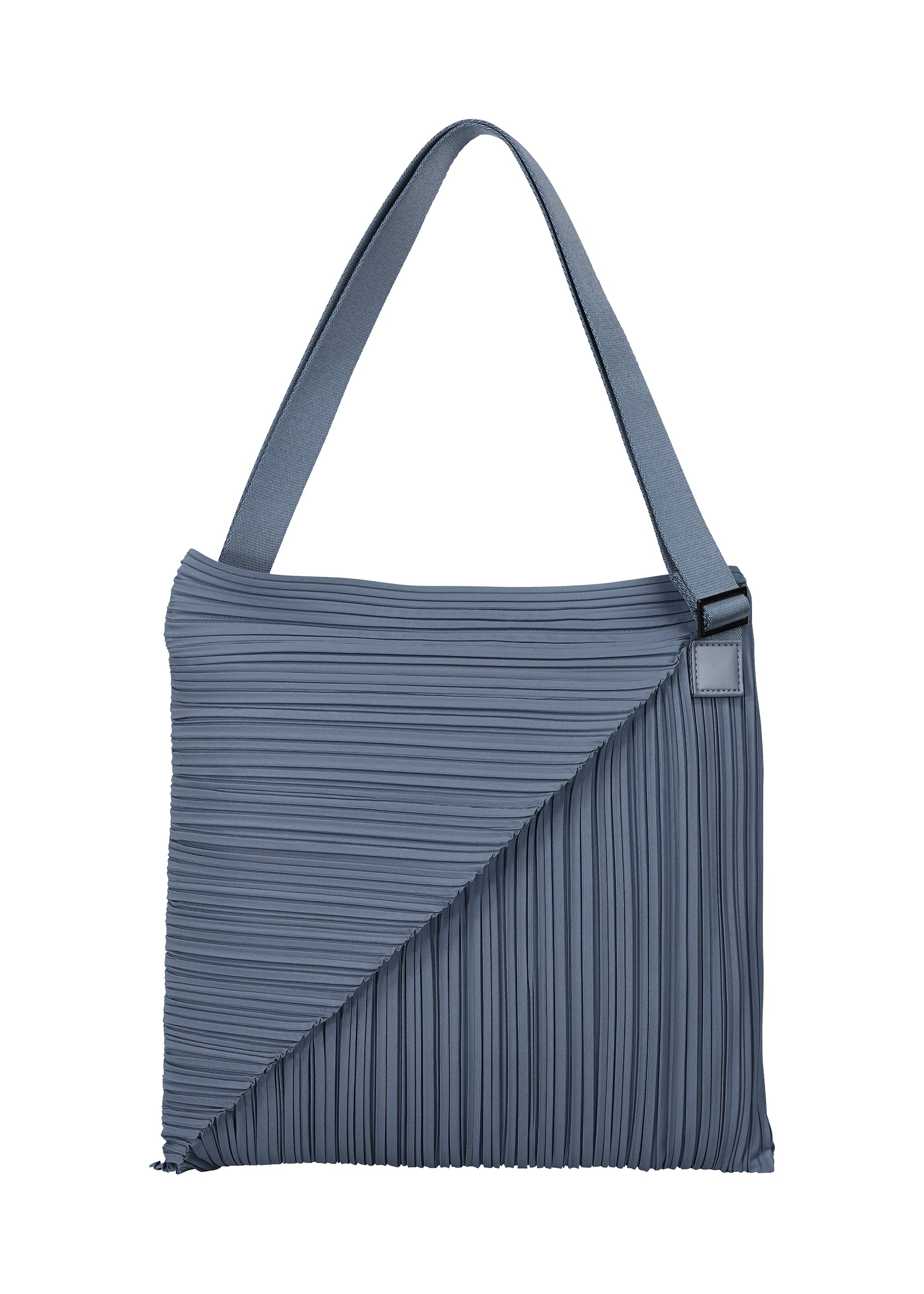 DIAGONAL PLEATS BAG