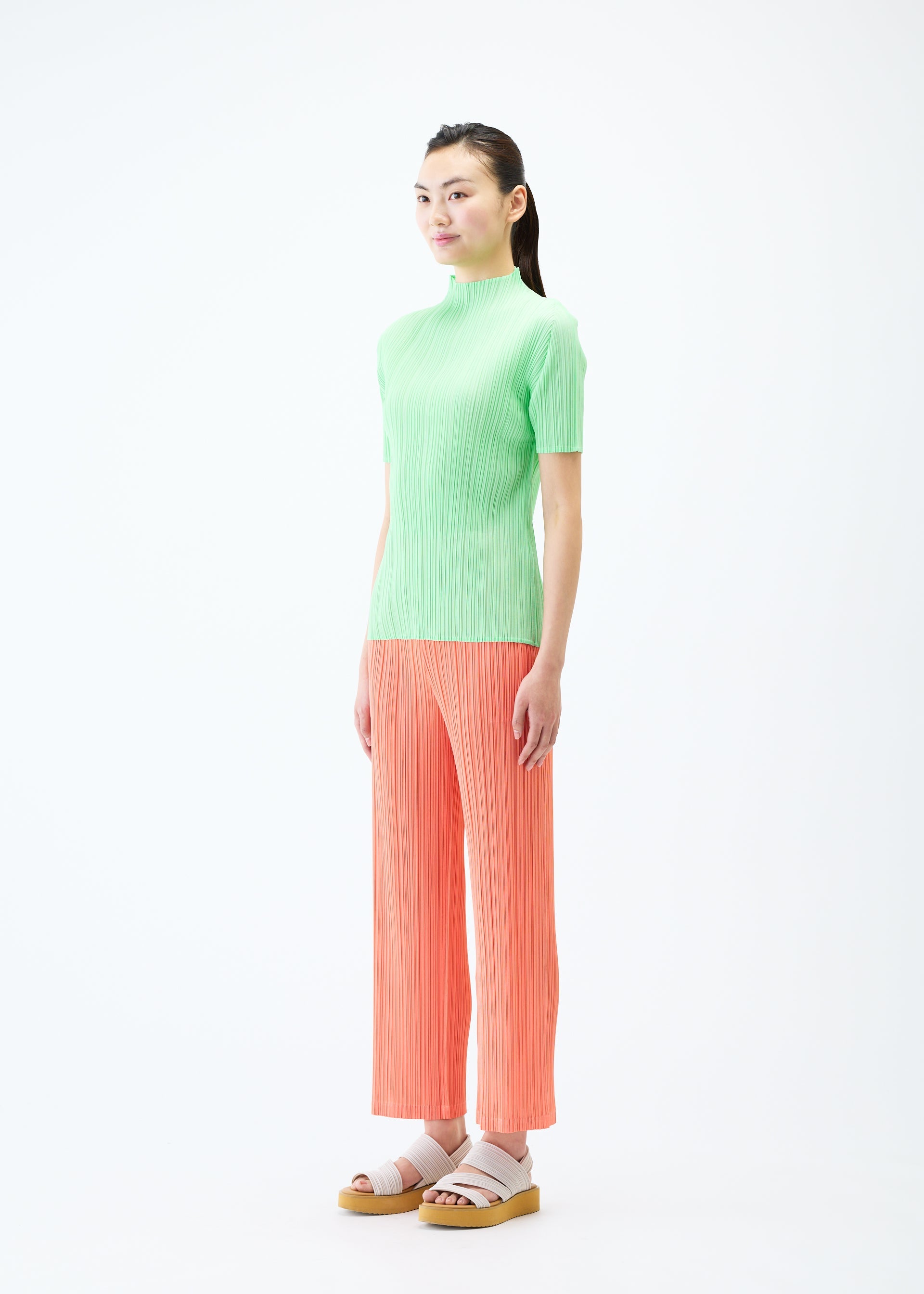 MONTHLY COLORS : MAY